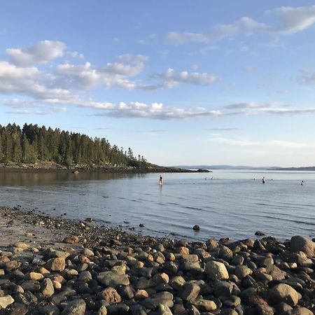 Straumen  Saga, Et Unikt, Sjarmerende Badehotell Med Fa Rom, Sauna Og Badebrygge - Inderoy מראה חיצוני תמונה